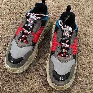 Size 40 Balenciaga triple S